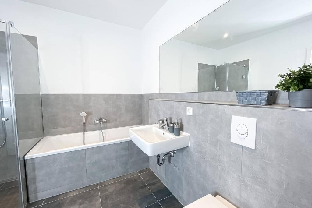 Modernes Luxus-Apartment Im Leipziger Zentrum Εξωτερικό φωτογραφία